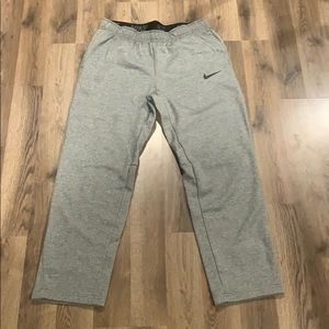 L Gray Nike Sweatpants